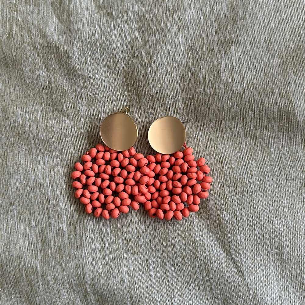 Boutique coral beaded earrings. Perfect Condition